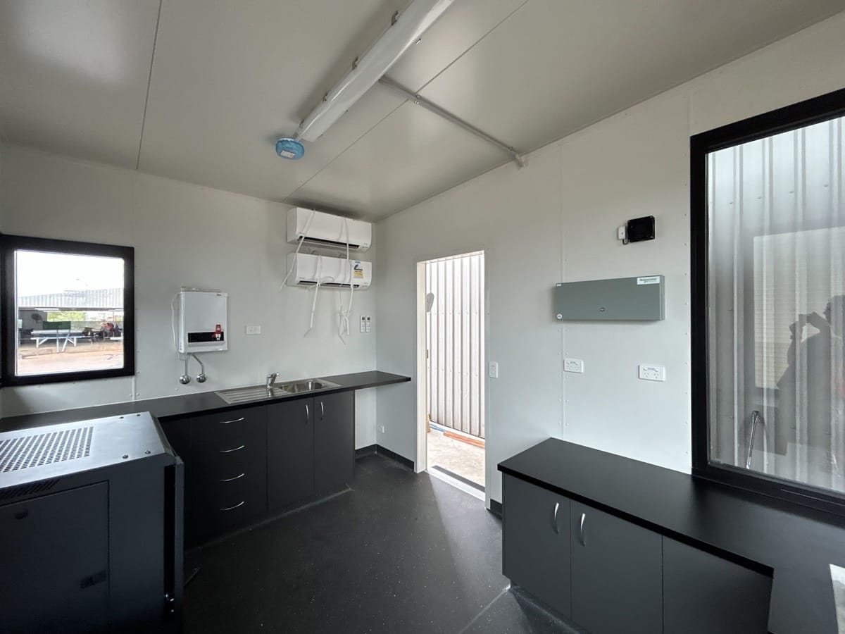 Custom Ship Loader Control Room - Custom Ship Loader Control Room Cabin 6